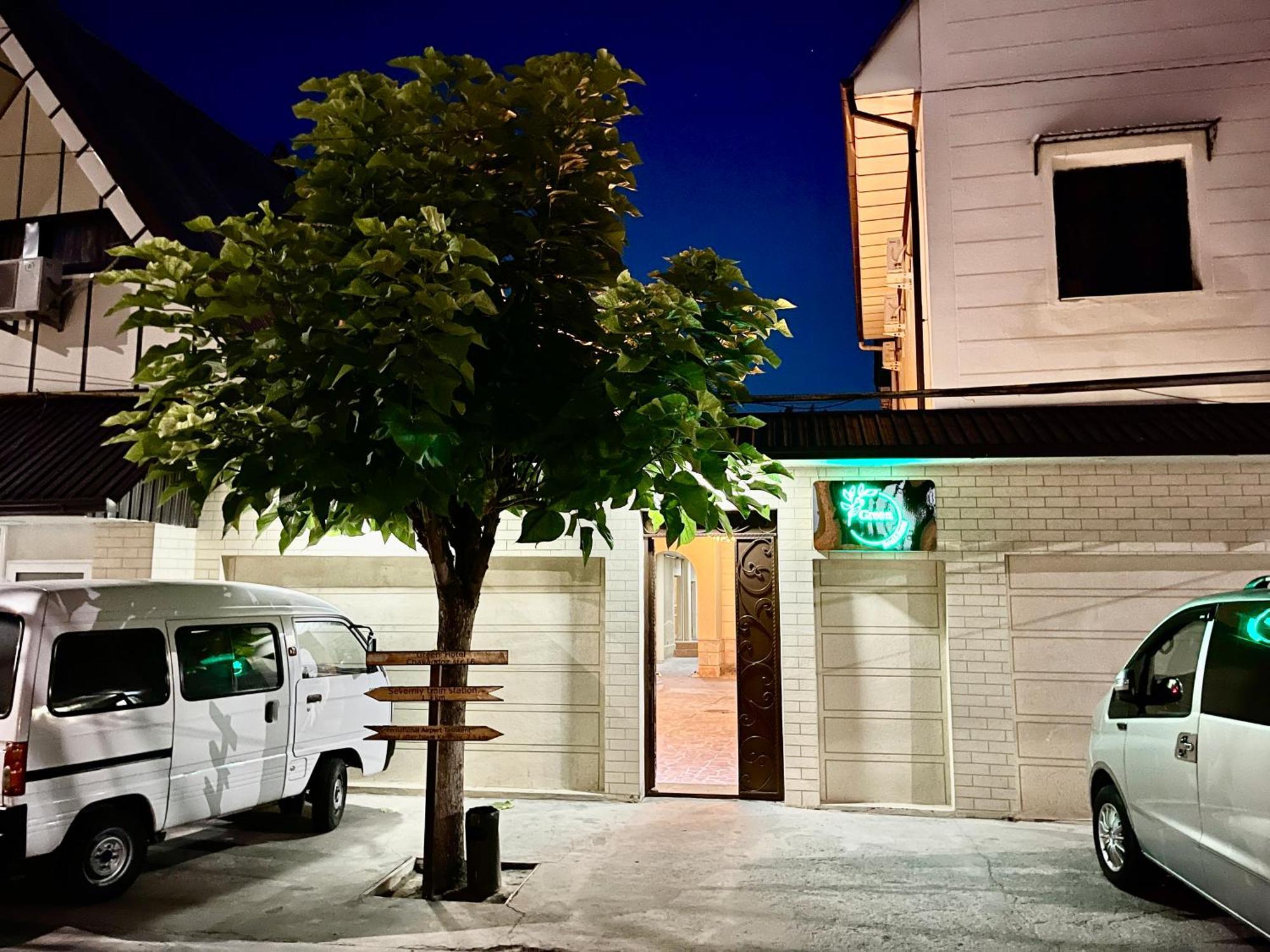Green Hotel Taschkent Exterior foto